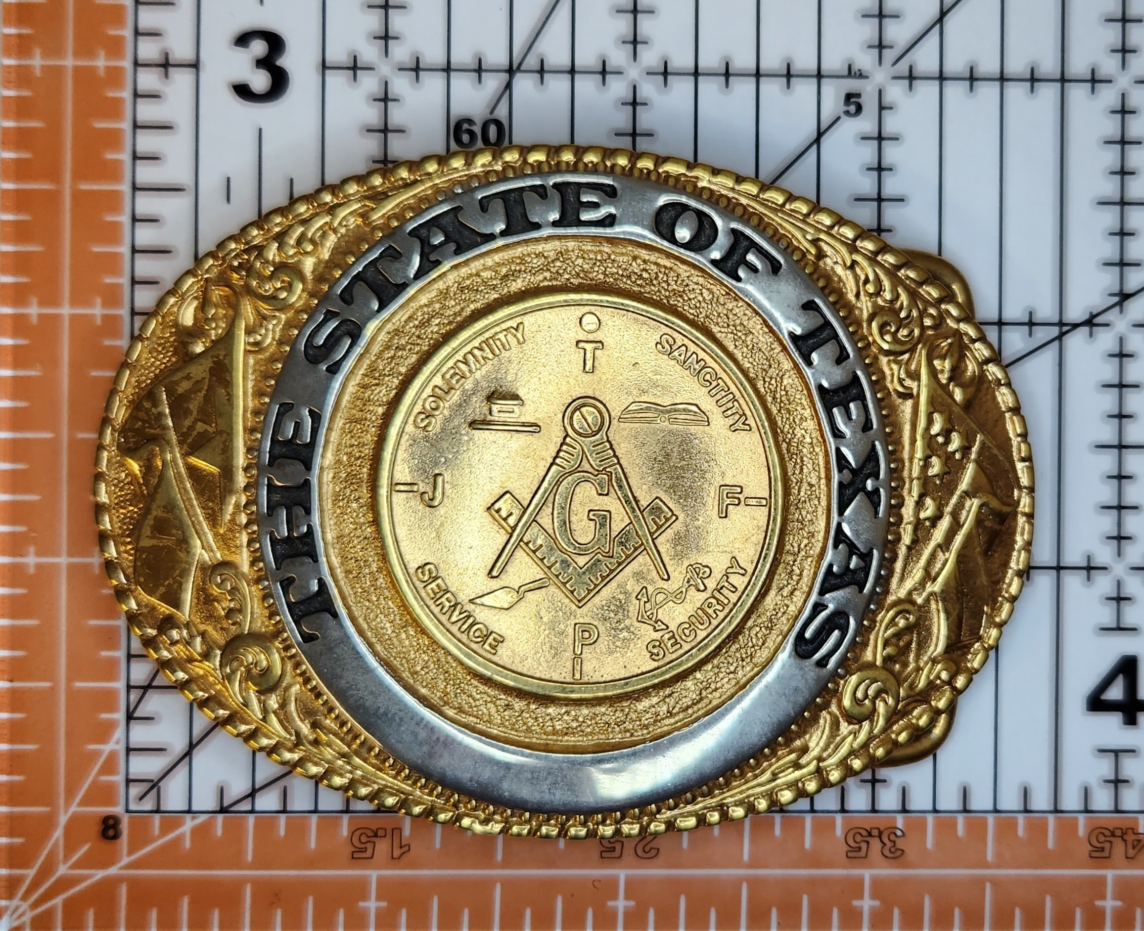[Buckle on Grid Pic Missing] (Click here)